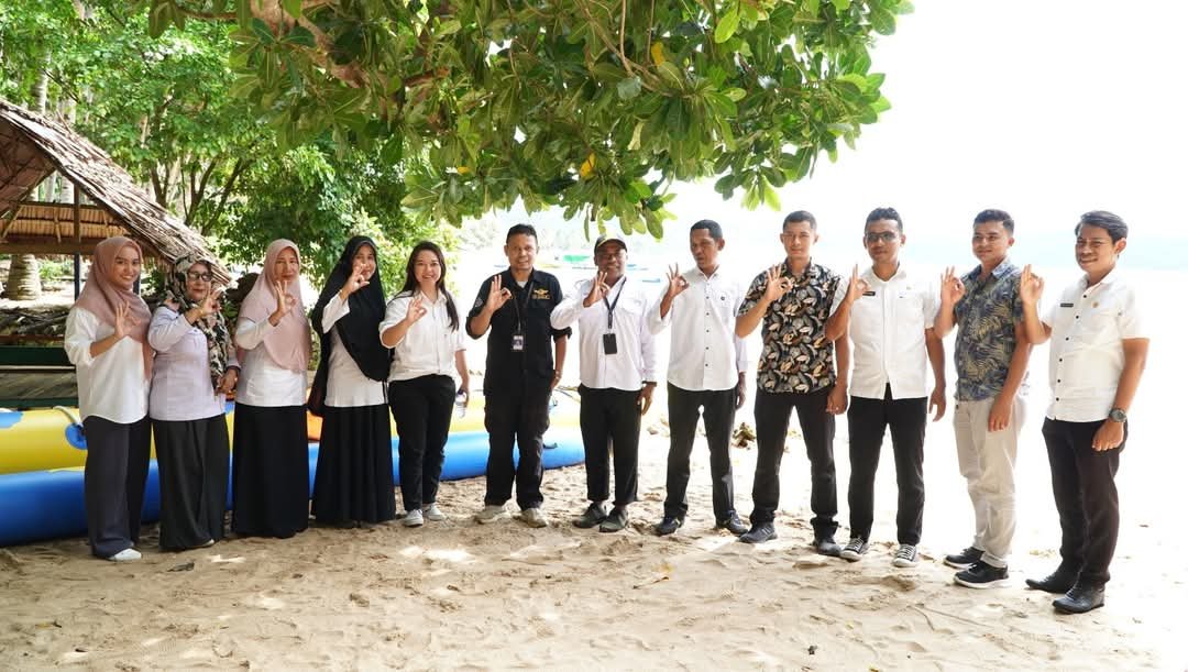 Dinas Pariwisata Kabupaten Banggai Laut